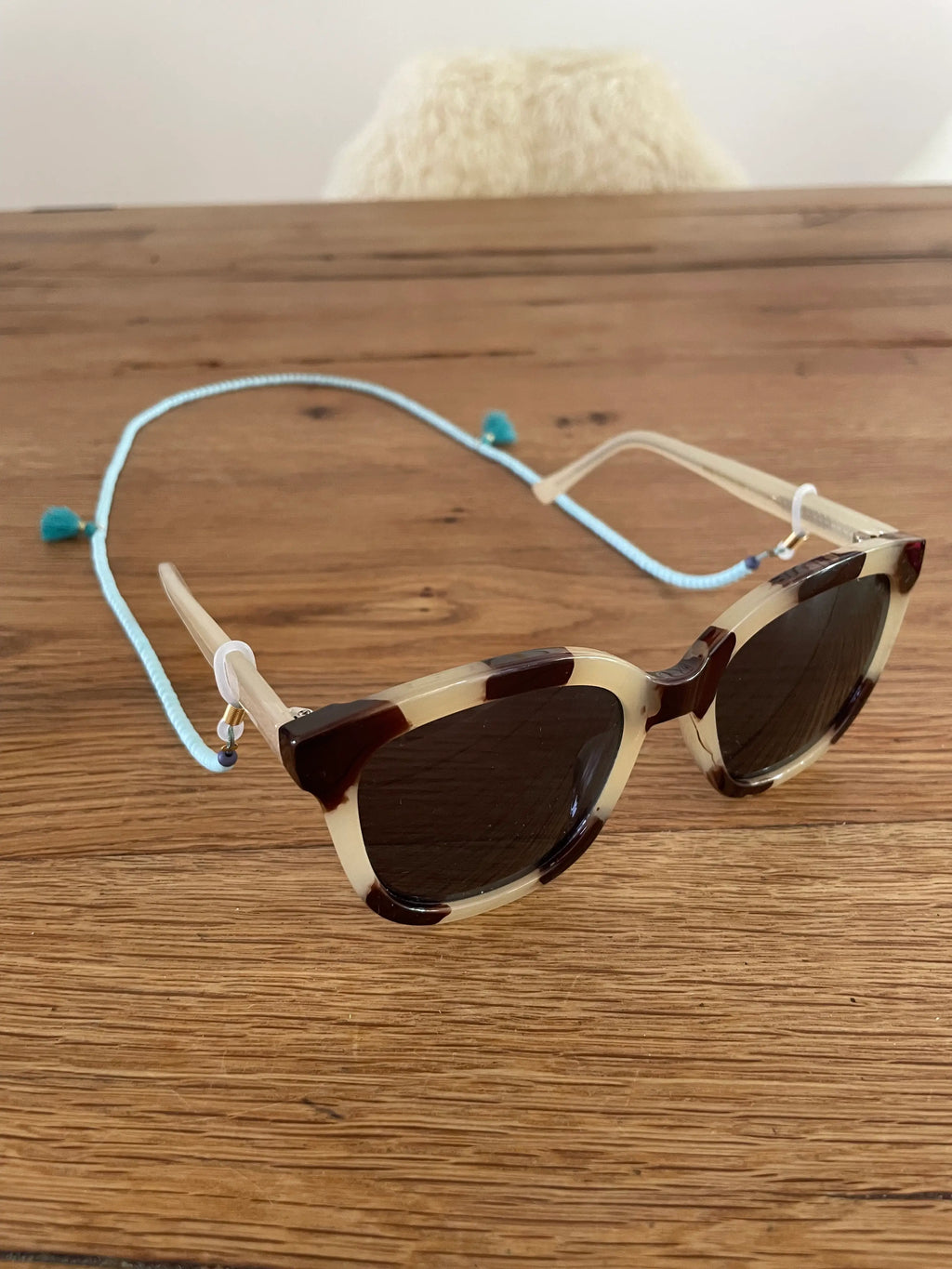 Brillenkette Himmelblau